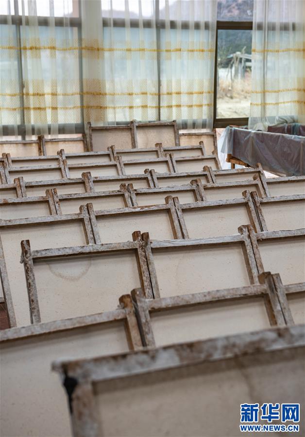 (决战决胜脱贫攻坚·图文互动)(3)从搬迁者到致富者——雅鲁藏布江畔小康村见闻