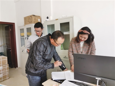 res01_attpic_brief (3).jpg res01_attpic_brief (3).jpg