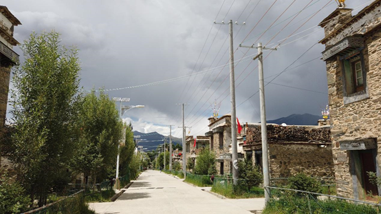 金鲁社区：山沟沟里变出的“全国文明村”