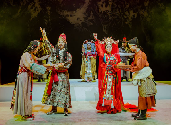 hwg-1256.jpg hwg-1256.jpg