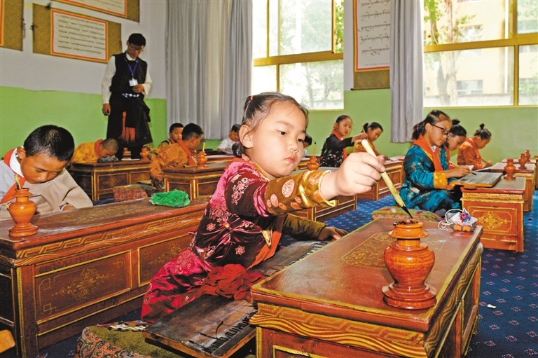 chenzd9b129_s.jpg chenzd9b129_s.jpg