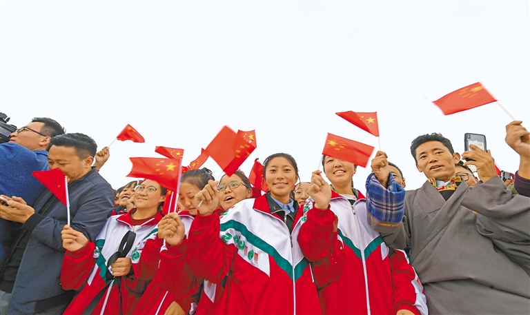 hougc9a59_s.jpg hougc9a59_s.jpg