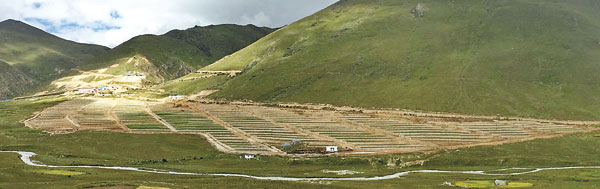 luyj9b221.jpg luyj9b221.jpg