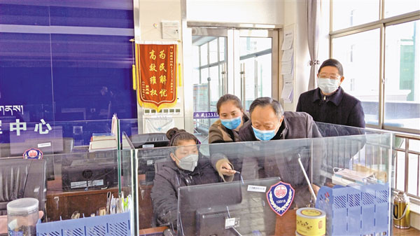 xiaor0343_s.jpg xiaor0343_s.jpg